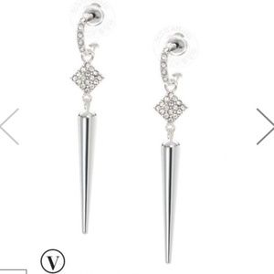 Stella & Dot Silver Bianca Earrings